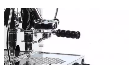 Différence entre la machine à expresso à levier et à pompe